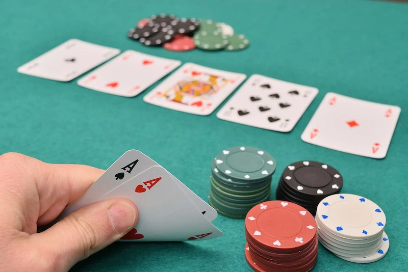 Introduction to Poker - Texas Holdem